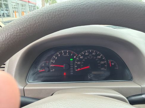 Used 2005 Toyota Camry LE image 6