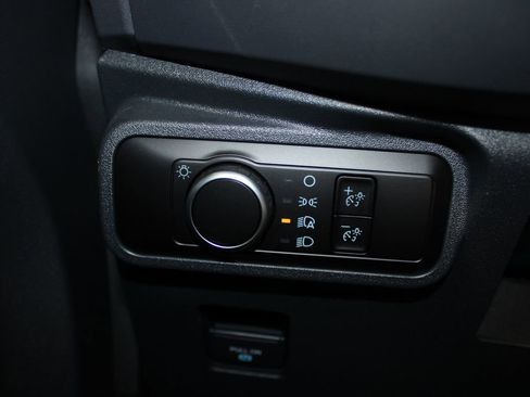 New 2025 Ford Bronco 4-Door image 36