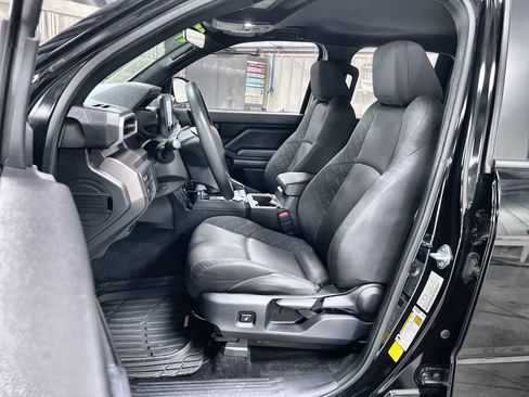 Used 2024 Toyota Tacoma SR5 RWD image 13
