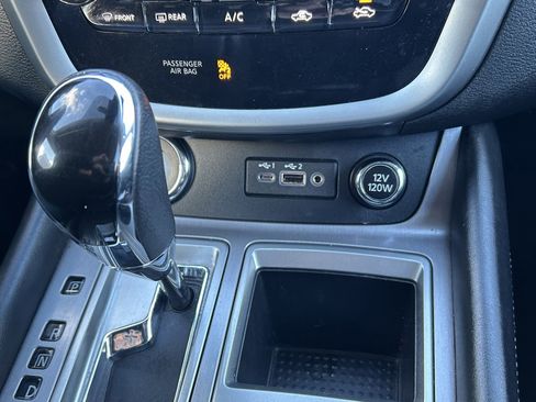 Used 2023 Nissan Murano SV image 30