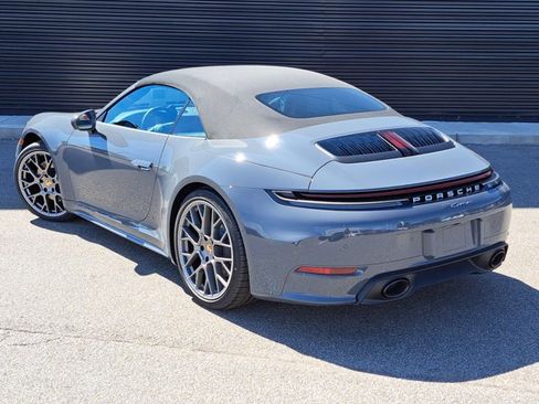 Used 2026 Porsche 911 Carrera image 3