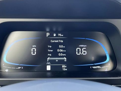 New 2026 Hyundai Elantra SE FWD image 32