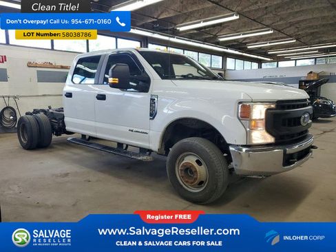 Used 2022 Ford F350 XL w/ Power Equipment Group AWD/4WD image 5