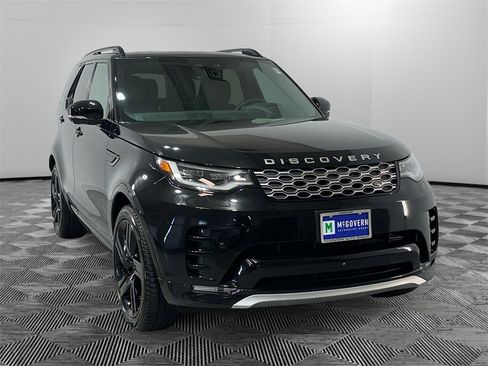 Used 2024 Land Rover Discovery Metropolitan Edition image 7