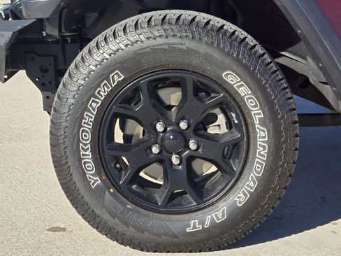 Used 2020 Jeep Wrangler Unlimited Sport image 14