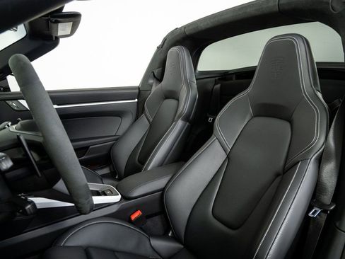 Certified 2026 Porsche 911 Targa 4 GTS image 5