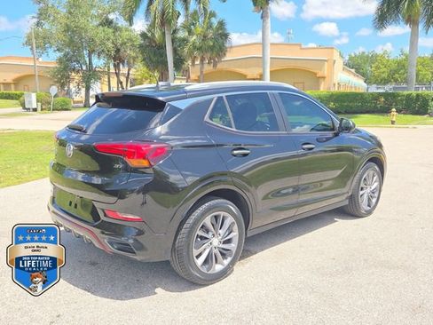 Certified 2023 Buick Encore GX Select w/ Sport Touring Package FWD image 4