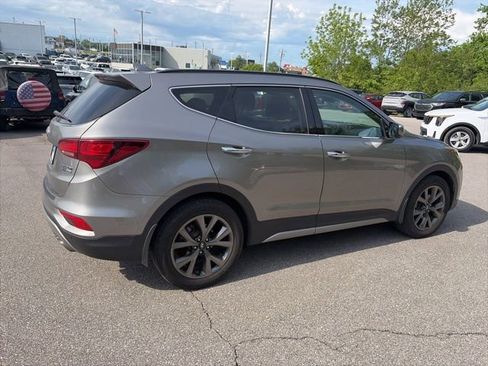 Used 2018 Hyundai Santa Fe Sport w/ 2.0T Ultimate Tech Package 05 AWD/4WD image 7