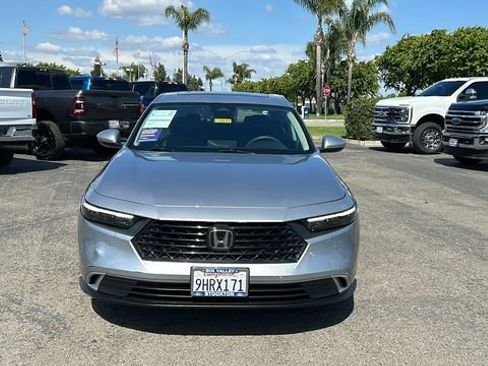 Used 2023 Honda Accord EX image 7