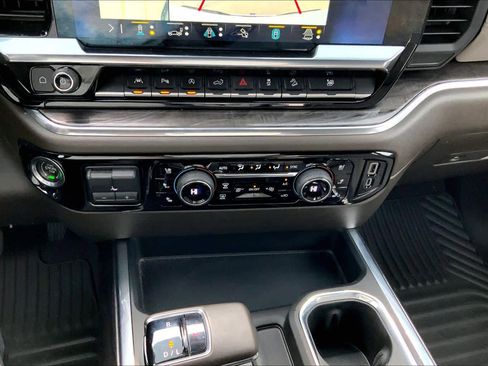 Certified 2023 Chevrolet Silverado 1500 LTZ w/ Z71 Off-Road Package image 30