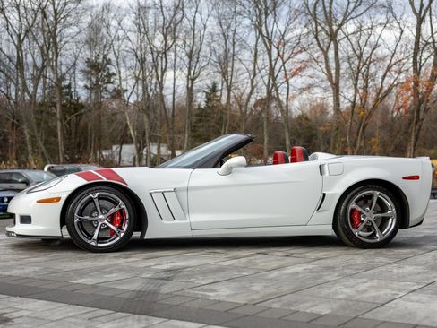 Used 2012 Chevrolet Corvette Grand Sport w/ 3LT Preferred Equipment Group image 6