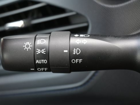 Used 2025 Subaru Forester Limited AWD/4WD image 29