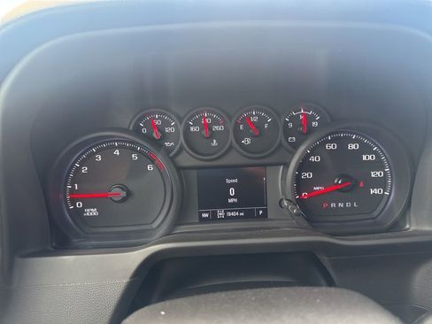 Used 2025 Chevrolet Silverado 2500 Custom w/ Custom Value Package AWD/4WD image 26