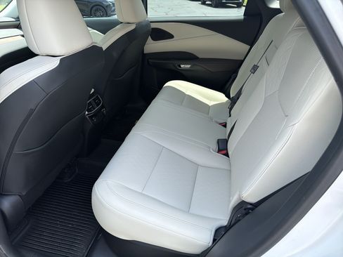 Used 2025 Lexus RX 350 Premium Plus w/ Convenience Package FWD image 21