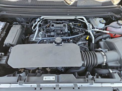 New 2026 Chevrolet Colorado LT RWD image 16