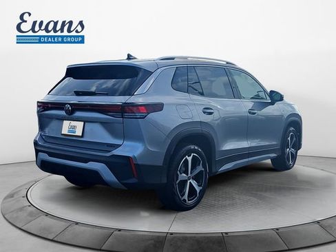 New 2025 Volkswagen Tiguan SE AWD/4WD image 6