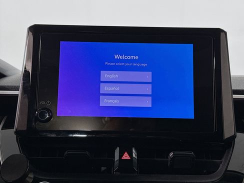 Used 2024 Toyota Corolla Cross LE w/ Moonroof Package image 24