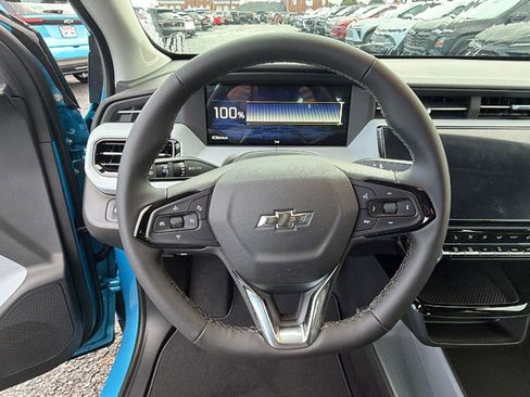 New 2027 Chevrolet Bolt LT w/ Comfort Package image 19