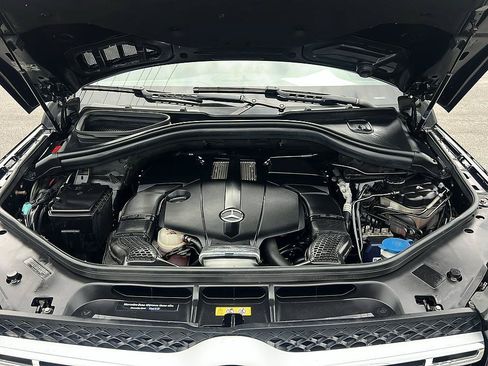 Used 2017 Mercedes-Benz GLS 450 4MATIC w/ Premium Package image 9