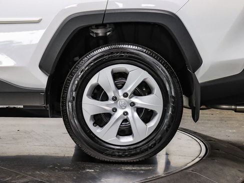 Certified 2025 Toyota RAV4 LE FWD image 11