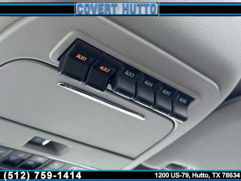 New 2026 Ford F250 Lariat w/ Black Appearance Package image 29