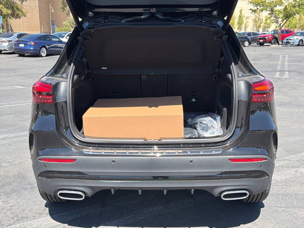 New 2026 Mercedes-Benz GLA 250 image 14
