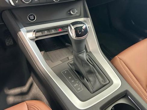 Certified 2025 Audi Q3 2.0T Premium image 13