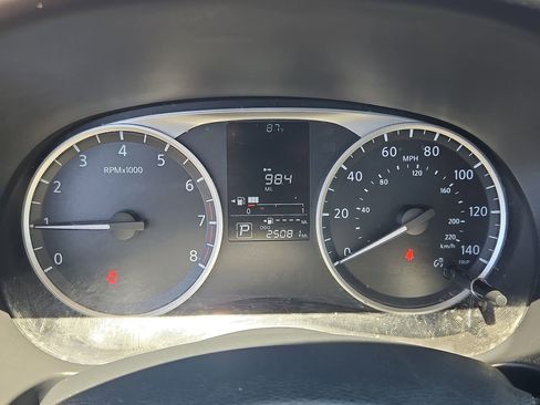 Certified 2025 Nissan Kicks Play S FWD image 18