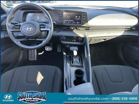 Certified 2025 Hyundai Elantra Sport w/ Cargo Package image 14