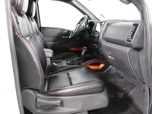 Used 2023 Nissan Frontier PRO-4X w/ Pro-4X Premium Package AWD/4WD image 15