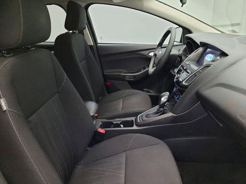 Used 2018 Ford Focus SEL image 21