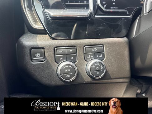 Used 2023 GMC Sierra 1500 Elevation w/ X31 Off-Road Package AWD/4WD image 21