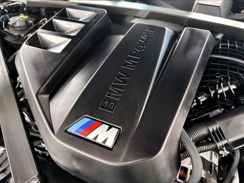 Used 2026 BMW M2 w/ Lighting Package RWD image 32