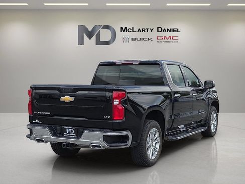 Used 2024 Chevrolet Silverado 1500 LTZ w/ LTZ Premium Package AWD/4WD image 14