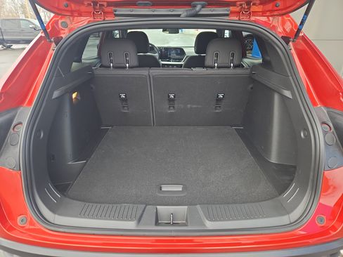 Certified 2024 Chevrolet Trax RS w/ Driver Confidence Package image 20