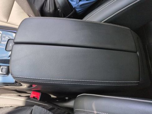 Used 2021 Buick Envision Essence w/ Sport Touring Package FWD image 45