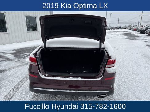 Used 2019 Kia Optima LX w/ LX 17" Wheel Package image 9