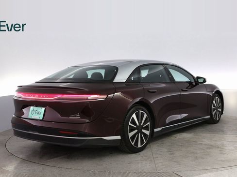 Used 2022 Lucid Air Grand Touring image 17