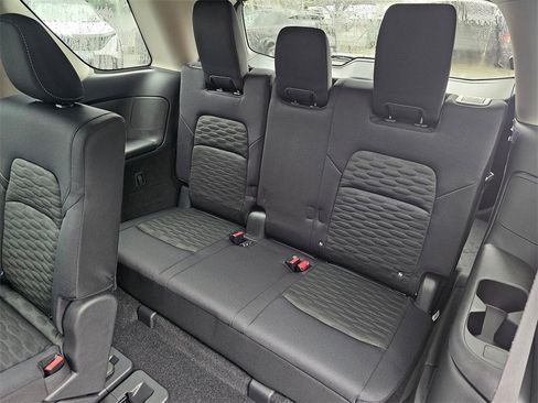 New 2025 Nissan Pathfinder SV image 21