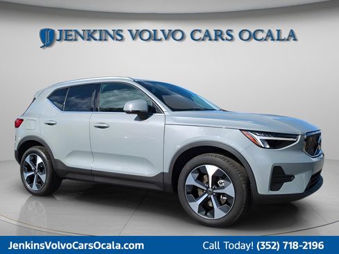 New 2025 Volvo XC40 B5 Core w/ Protection Package Premier image 1