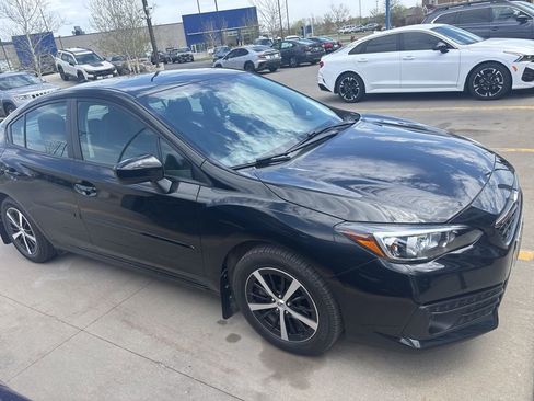 Used 2020 Subaru Impreza 2.0i Premium AWD/4WD image 3