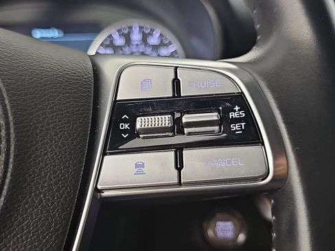 Used 2021 Kia Telluride SX w/ Towing Package FWD image 17