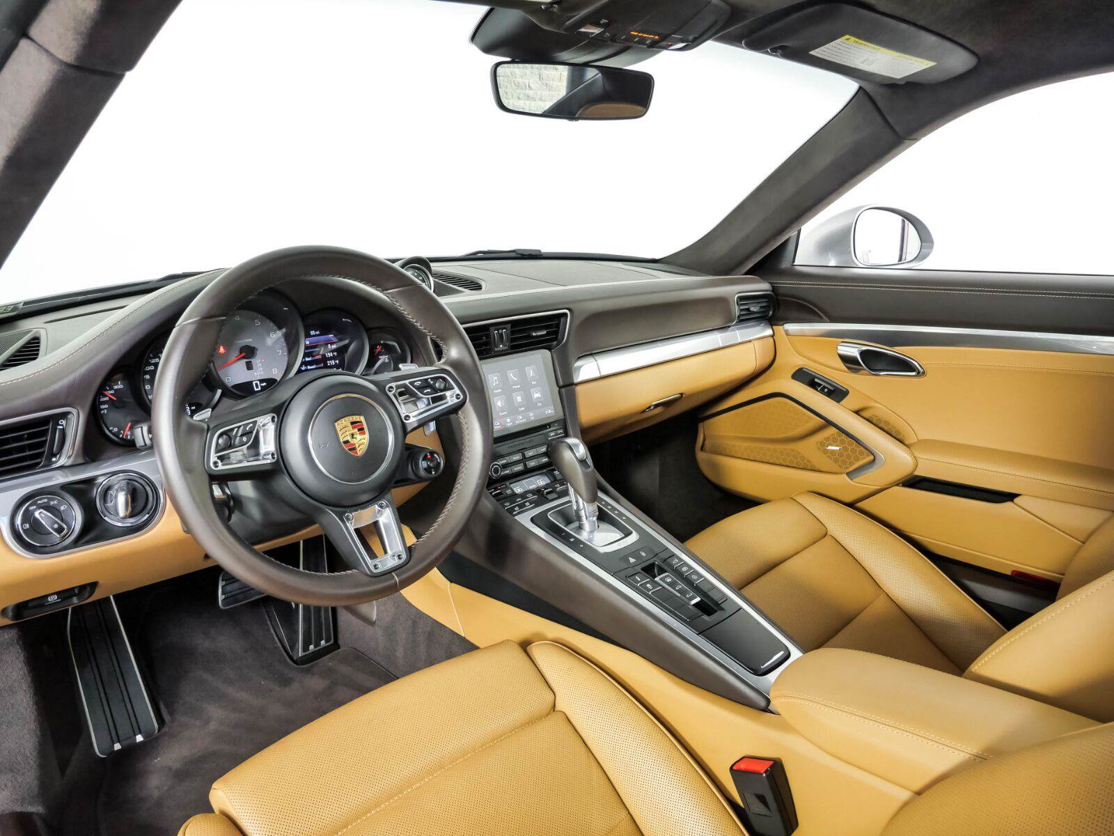 Used 2018 Porsche 911 Carrera S RWD image 4