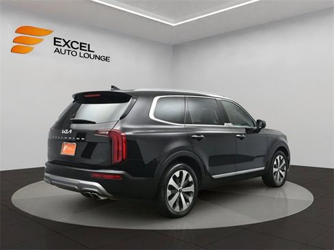 Used 2022 Kia Telluride S image 5