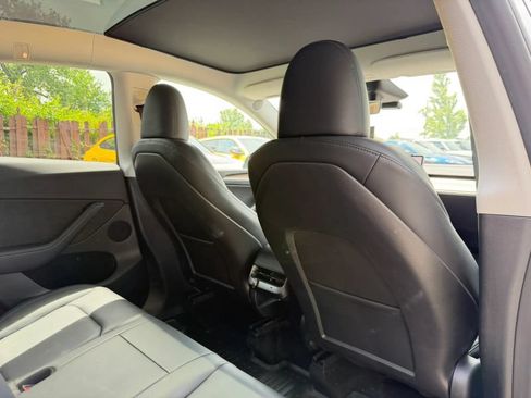 Used 2023 Tesla Model Y 2WD image 25