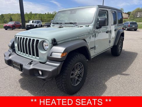 Used 2024 Jeep Wrangler Unlimited Sport AWD/4WD image 2