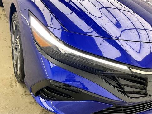 New 2026 Hyundai Elantra Limited image 16