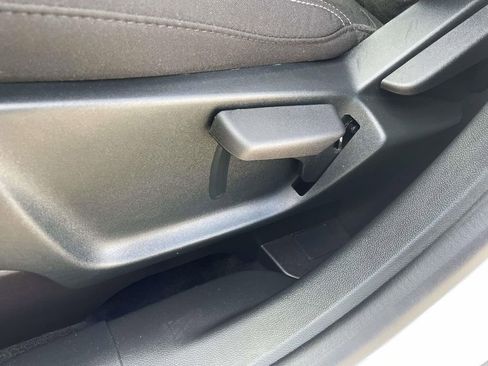 Certified 2025 Ford Escape Active image 20