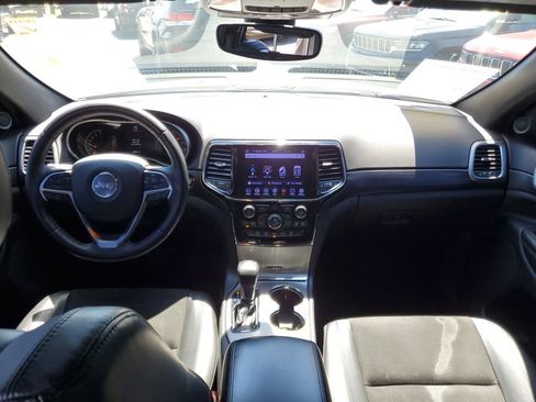 Used 2019 Jeep Grand Cherokee Altitude image 13