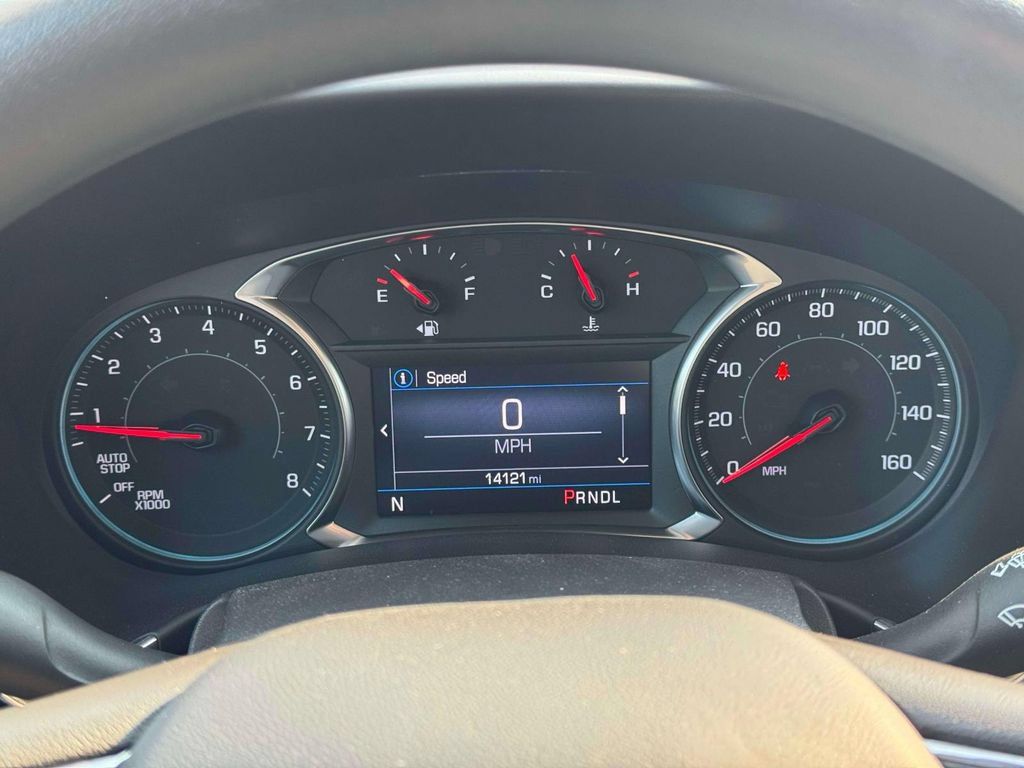 Used 2023 Chevrolet Equinox LS w/ LS Convenience Package AWD/4WD image 27